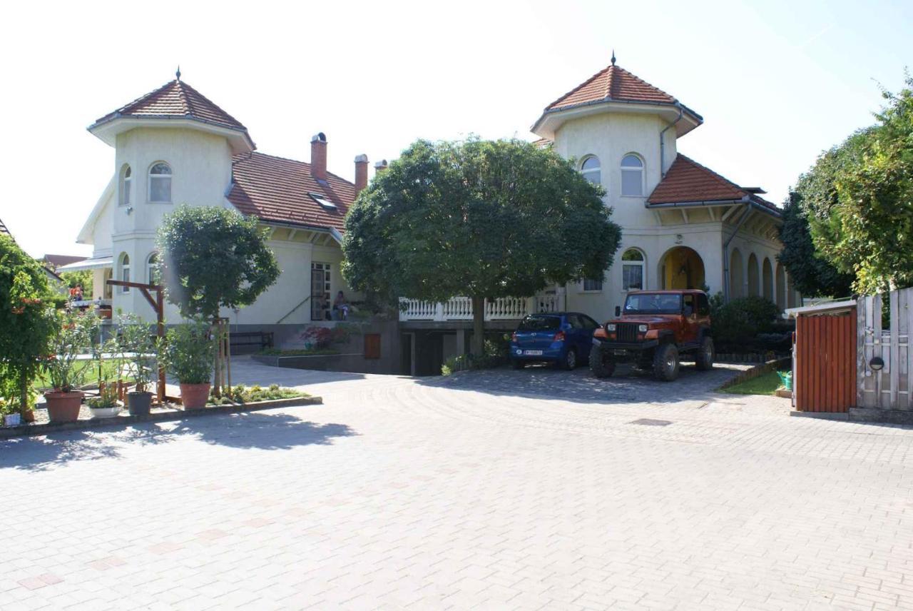 Apartment In Siofok/Balaton 19943 Εξωτερικό φωτογραφία